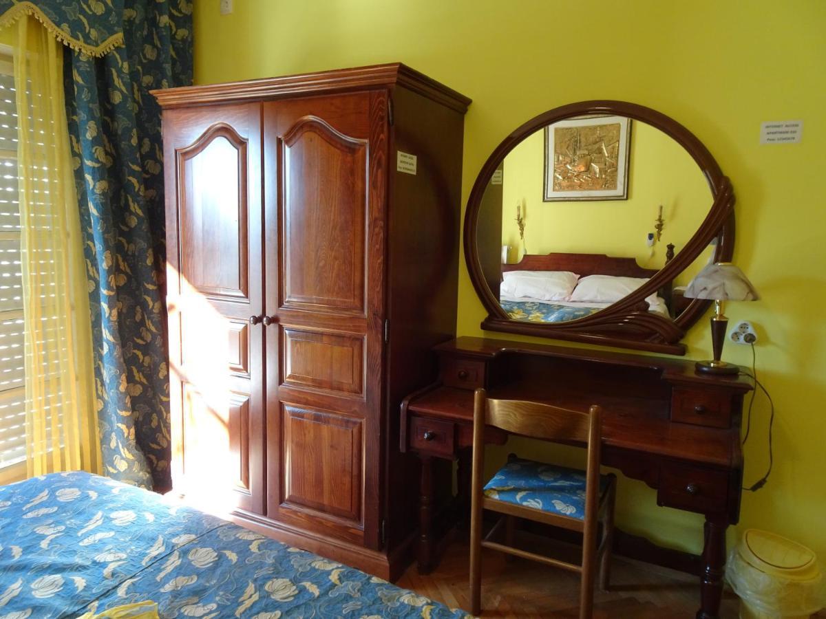 Apartments Edi - Captain'S House Mošćenička Draga Kültér fotó